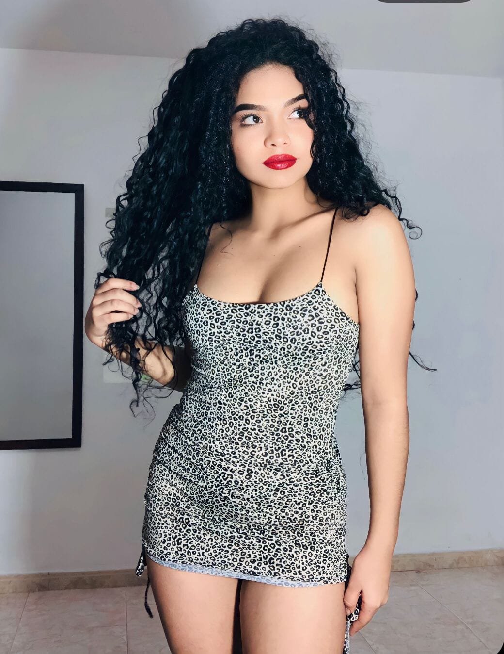 Antonella — Vestido Tira